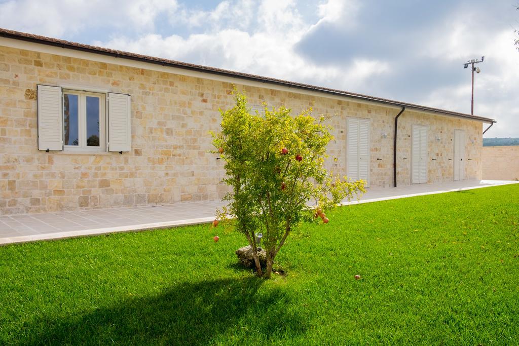 Вилла Masseria Paretano Альберобелло Экстерьер фото
